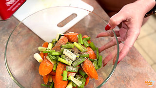The Nudea Cooking Show - Slammin' Salmon
