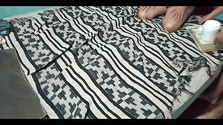 Intimate Massage with Moisturizing Cream with Medi