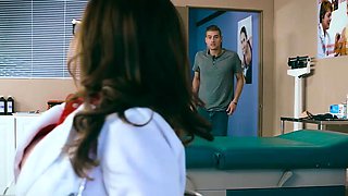Brazzers - Doctor Adventures -  Doctor, I Che