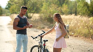 Screwing with a handsome guy outdoors is enough to please Morgan Rodriguez