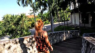 Hot amateur Thai teen Water needs a ride