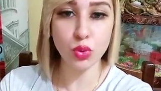 MARROCAN BLONDE DOCTOR