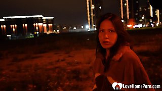 Hottie girlfriend sucking me off in public