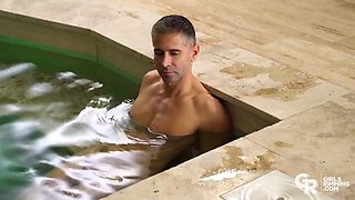 Gisha Forza and Totti Lick Asses to Gaping Gapes in Rimming