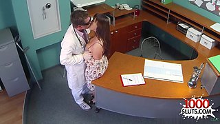 Hot fake doctor hardcore with cumshot
