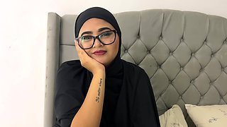 Religious Muslim Stepsister Puts Her Beliefs Aside to Try a Cock