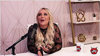 Kali Roses Interview: Lesbian Manicures, Sketchy Cam Houses & Micropenises