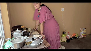 Hot Lady Sucking Dick Moaning Loudly Fuck in Kitchen Too Much Hard