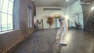 Ardent pale but lovely flexible natural gal Rita Pervorazova and her cute show