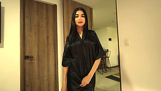 My STEPSIS is a SLUT! she loves getting a CREAMPIE before her date! Manuela vae - Papuchizz