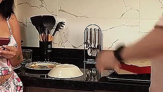 Was It All a Dream? Argument Over Dirty Crockery Ends in Sex with My Perfect Stepmom, Creampie in Pink Pussy
