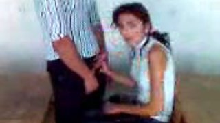 Turkish girl stutent oral sex