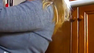 While I spanked her fat ass she enjoyed sucking me off
