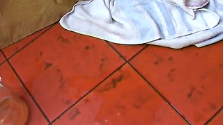 Amateur fat girl jerks off her pussy with a dildo