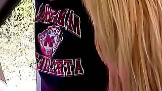 Blonde teen Ivana Rosano meets tinder date and fucks him outdoors