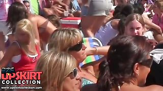 The spy cam is working on the beach recording so many hot