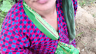 Payal Bhabhi, Wearing a Blue Saree, Took the Cock Into Her Mouth