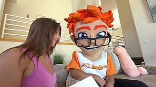 Brunette pornstar Sadie Schafer sucked my big dick then took it doggystyle and creampie