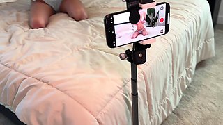 Caught My Step Sister Making An Onlyfans - Sophie Tyler