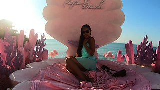Big ass Thai GF anal after social media