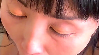 Sexy Japanese Model Makes Bwc Explode