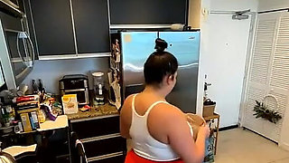 Live Stream with Dani Valentina
