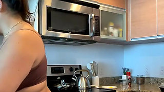 Live Stream with Dani Valentina