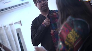 Patnee Ke Samne Saas Se Smabandh Banaakar Daamaadraja Patnee Ko Sex Karna Sikhate Hai Full Movie
