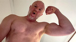 Muscular Daddy unleashes dirty talk close-up pounding tight hole with grunts and spraying thick cumshot in raw