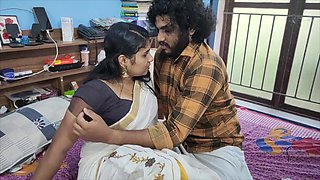Mallu Couple First Night Video, First Night Sex, Kerala Saree First Night Hot Romance with Sex, Mallu Couple First Night Sex