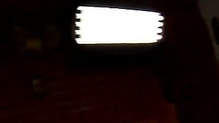 Lea Lexis & Clara G. live fisting pussy - Part 1