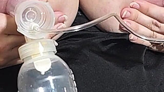 Breast Pumping 32 H Tits