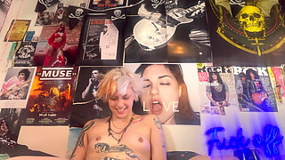 Cute Goth Gurl No Makeup Gets the Hiccups