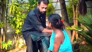 Hot Indian Bhabhi Gets Rough Anal From Boss in Village Outdoor