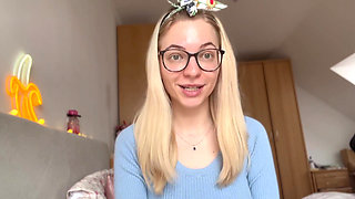 How to Tell Her About Your Micro Size!