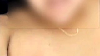 INDIAN WIFE JAYSHRI SHOWING BOOBS AND PUSSY PLAY