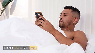 Brazzers - andie anderson’s big-tit cougar temptation: stealing her daughter’s bf