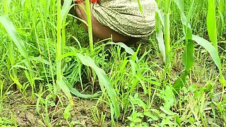 Desi Bhabhi Fingered and Squirting in Jungle Sex with Devar on Farm