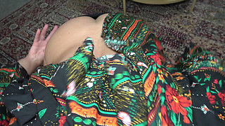 Fucking My Arab Housewife Stepmom in Hijab Before Her Angry Husband Comes Back