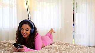 GirlsOnlyPorn - Amirah Adara And Isabella De Laa - The