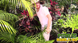 Handjobs Lola Bella Hot Tub Handy
