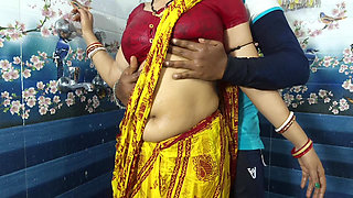 Desi tamil aunty hot romance sex and birthing inside the birth room