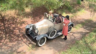 Retro porn where Bonnie and Clyde have a hot threesome