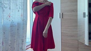 Sexy Stepmom Asked for Help Choosing a Dress - and She Was Fucked Hard
