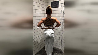 PUSSY FLASH - TEEN'S YOGA ROUTINE GOES WRONG