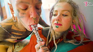 Anuskatzz and Nahlu enjoy some anal play