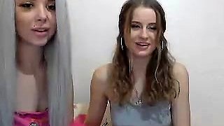 Teenage lesbians in the mood for some ass eating fun