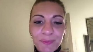 petite beurette se fait sauter en cam sexe