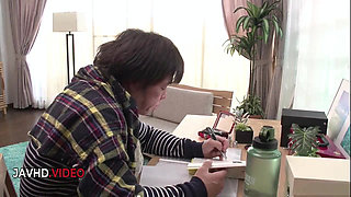 Reika Kashiwakura Sucks Hard Before Steamy Hardcore Creampie Action