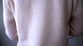 Japanese mommy getting her juicy asian pussy fingered